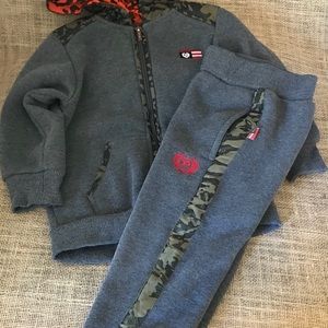 Phat Farm Boys Sweatsuit Hoodie & pants 3T